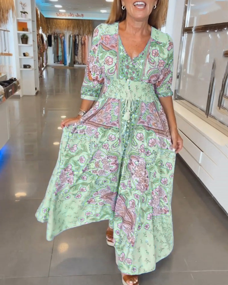 Robe élégante à col en V