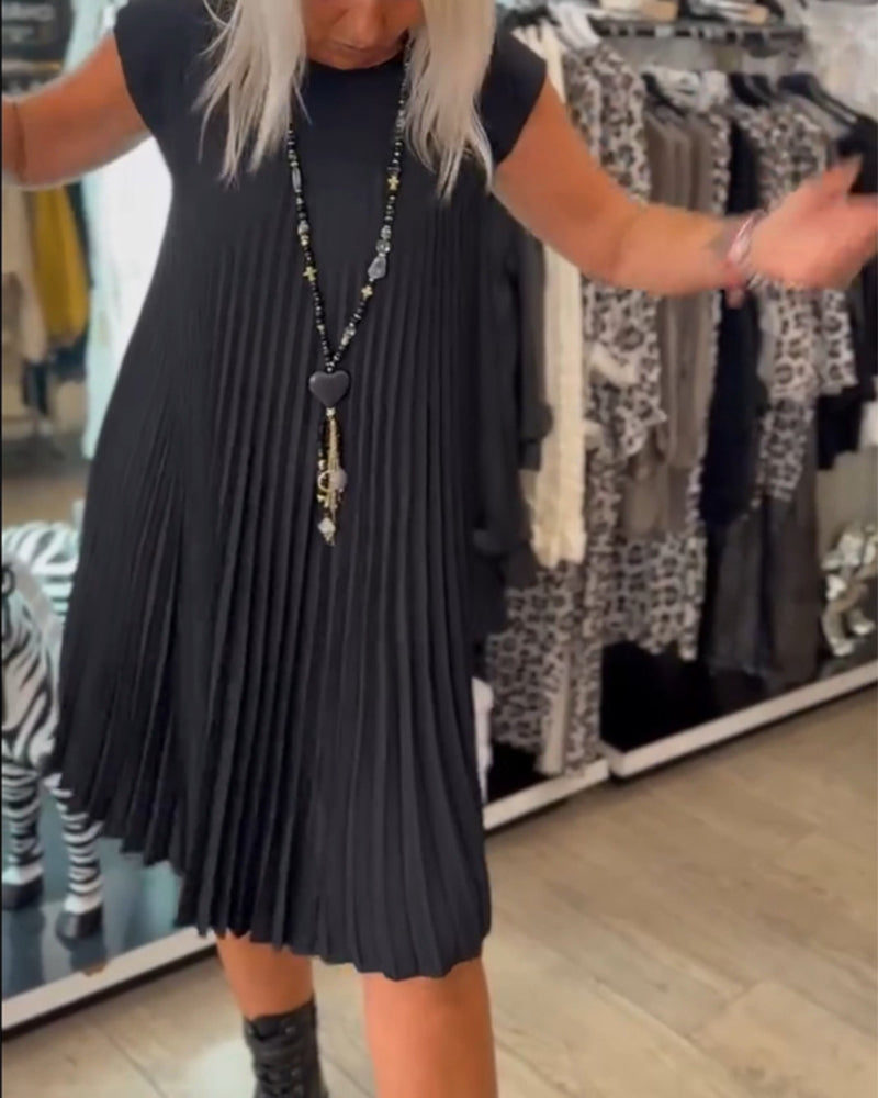 Robe plissée élégante