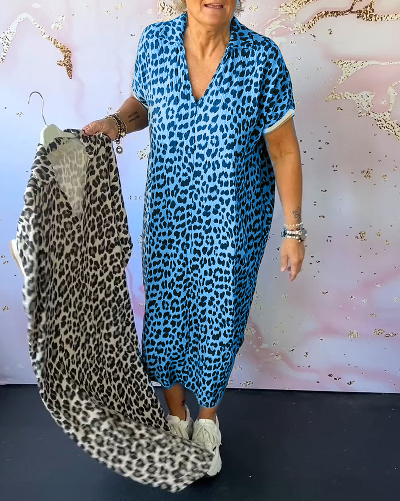 Robe léopard à décolleté en V