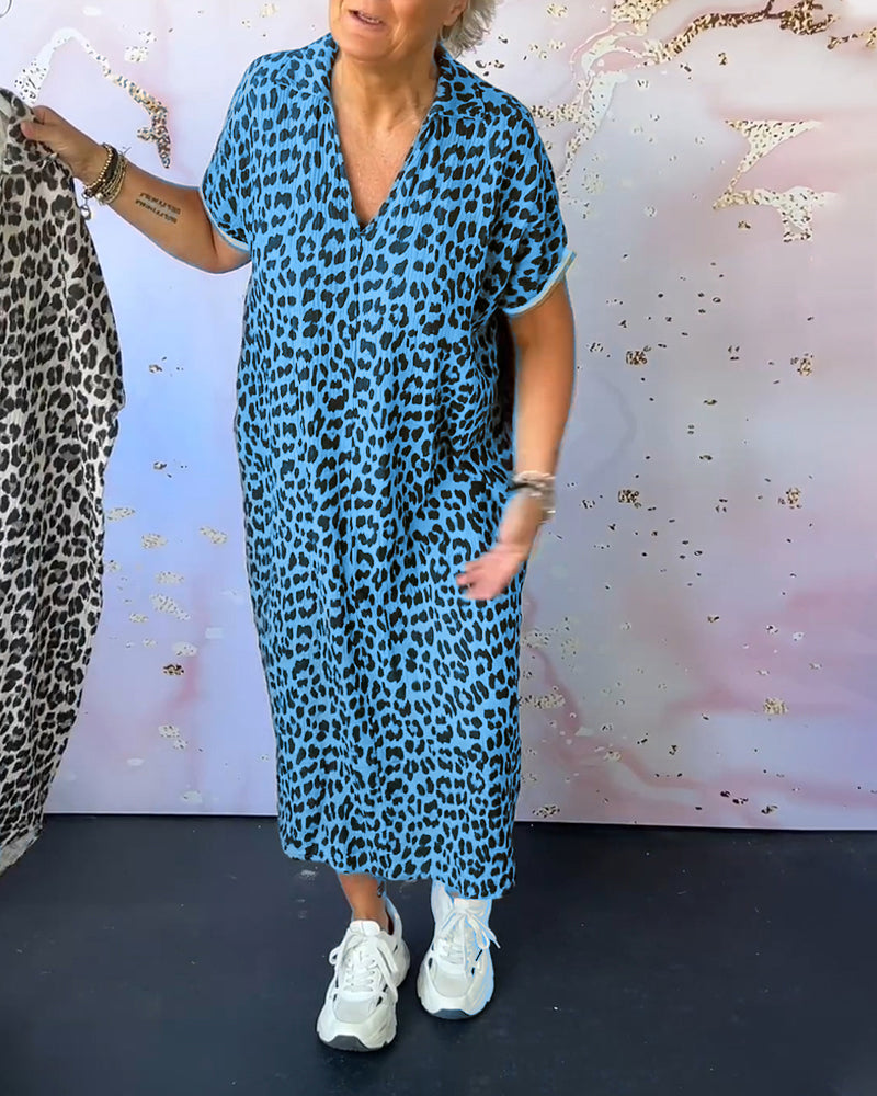 Robe léopard à décolleté en V