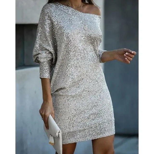 Robe glamour à paillettes scintillantes pour une élégance éclatante