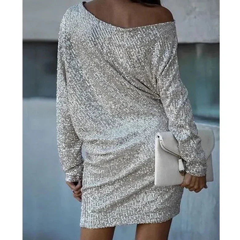 Robe glamour à paillettes scintillantes pour une élégance éclatante