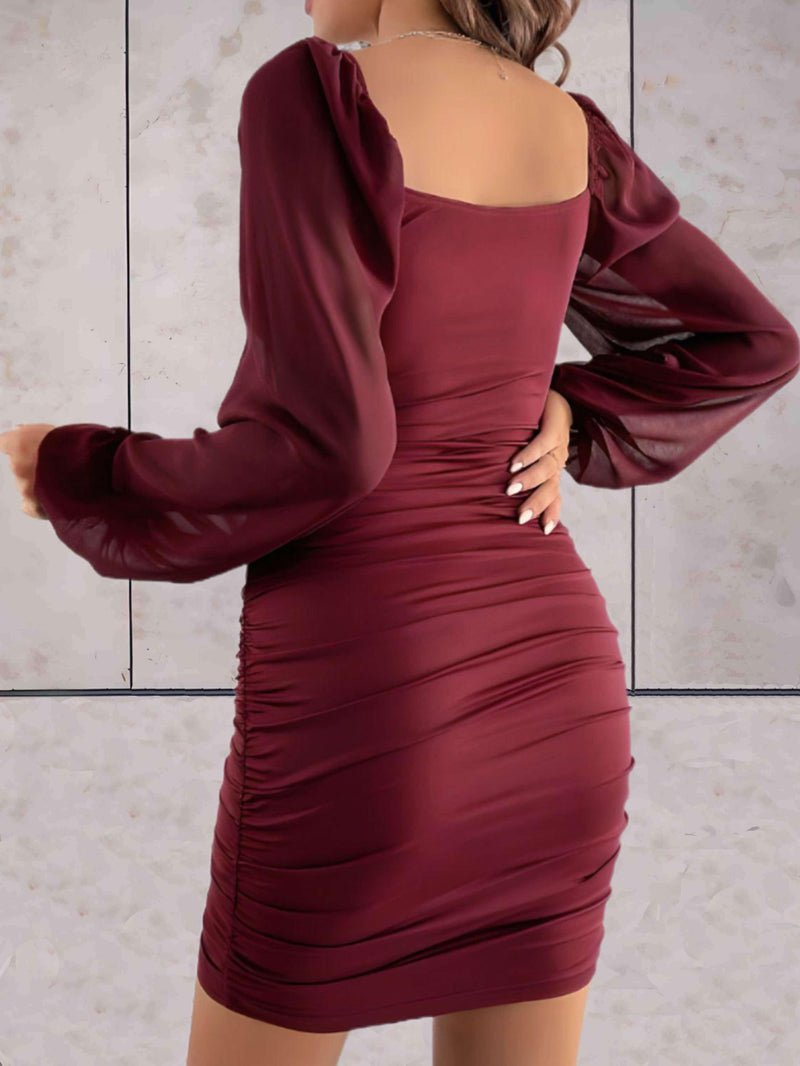 Robe Mini Élégante avec Manches Amples