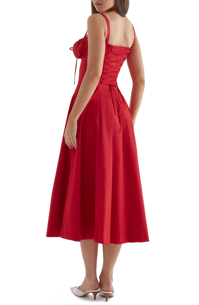 Robe élégante à taille marquée pour un look chic et intemporel