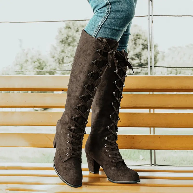 Bottes élégantes avec talon bloc robuste pour un style et un confort au quotidien