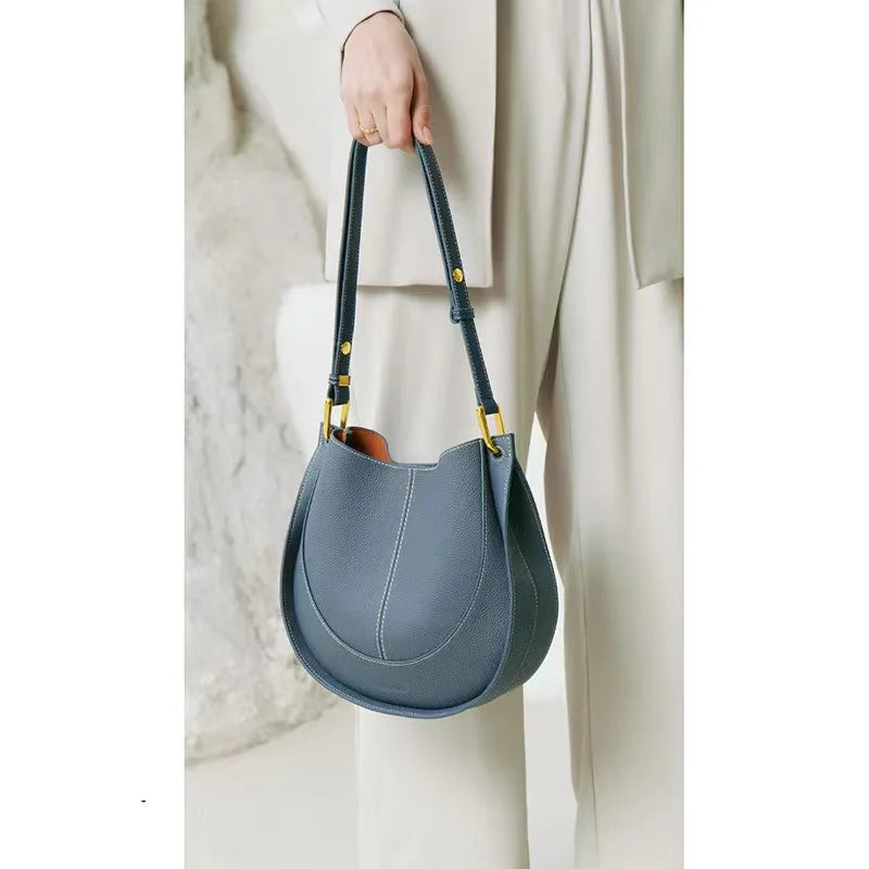 Sac à bandoulière pour dames en forme de selle