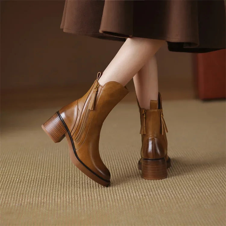 Bottines noires élégantes à talons - parfaites pour l'automne et l'hiver
