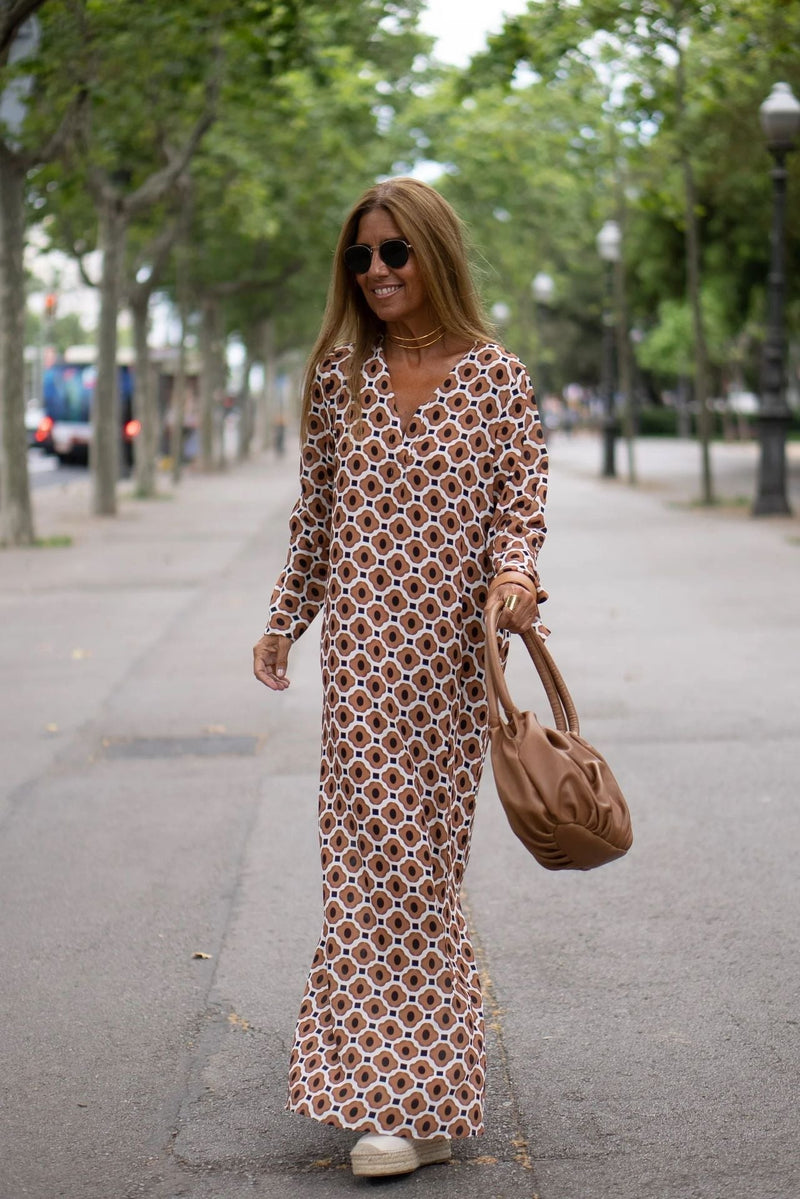 Maxi Robe Imprimé Tendance et Coupe Élégante
