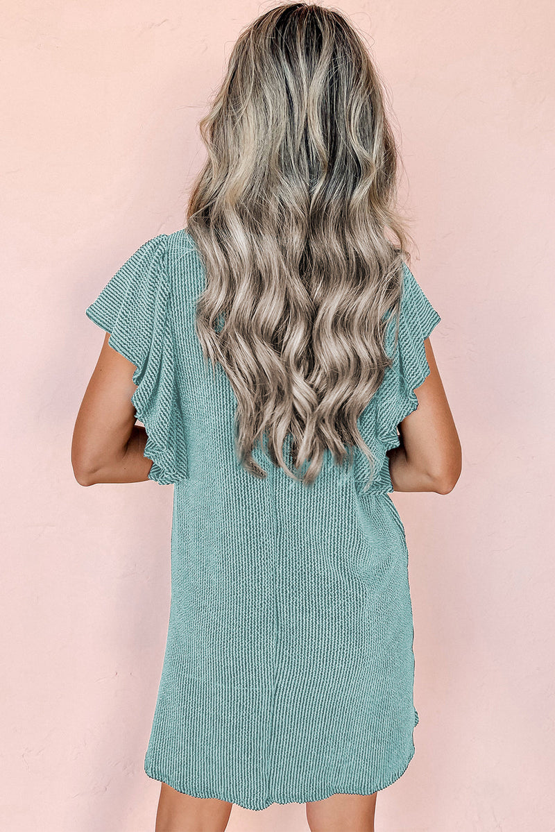 Robe courte à rayures avec manches papillon – Légère et élégante pour l’été