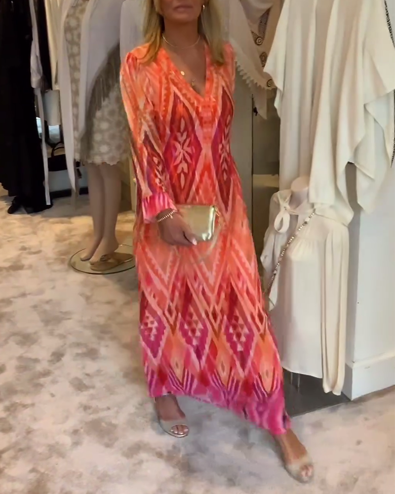 Robe longue élégante avec motif géométrique rétro