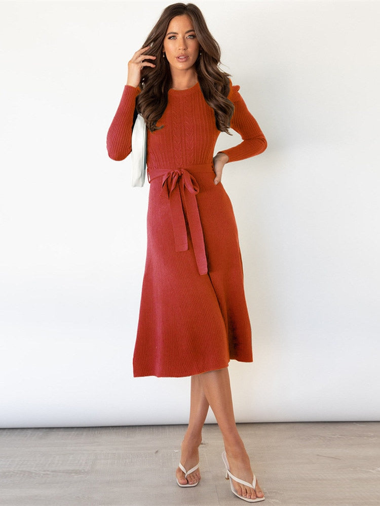 Robe Midi en Maille Élégante