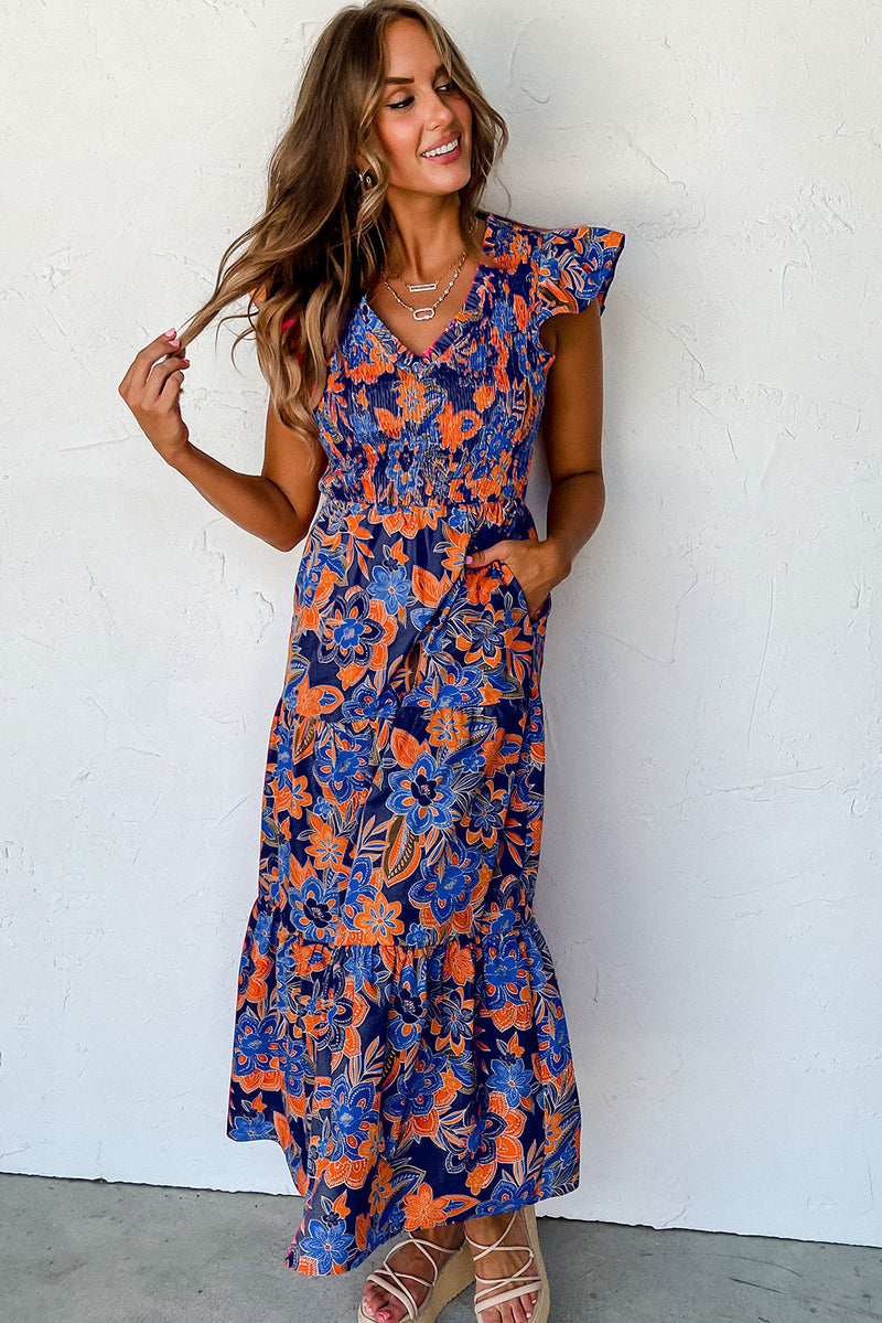 Robe fleurie à col en V et volants élégante