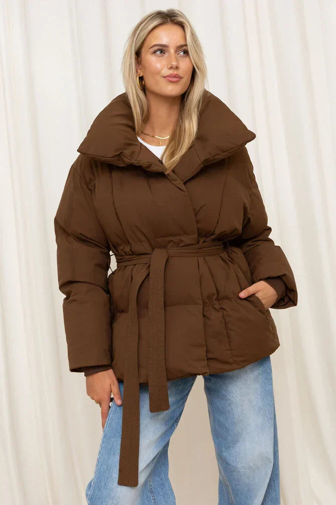 Manteau matelassé ceinturé élégant et chaud pour l'hiver