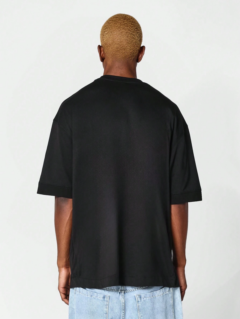 T-shirt oversized noir pour l'été