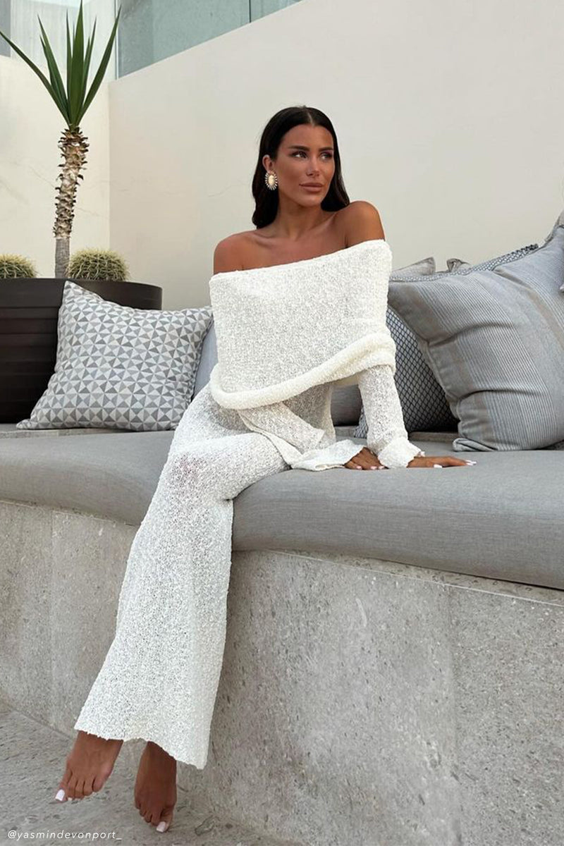 Robe Maxi Bouclé Épaule Dénudée Élégante et Confortable